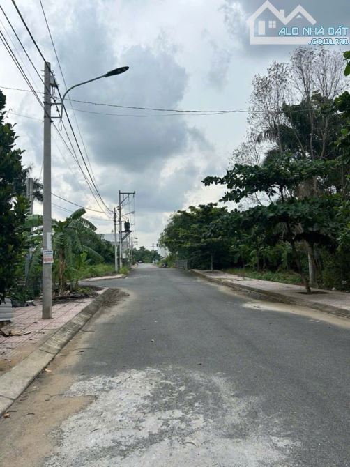 NGỘP BANK GIẢM SỐC 500TRIỆU,LÔ ĐẤT DT 112M (4.3x25)NGAY LONG THUẬN QUẬN 9,ĐƯỜNG 12M - 1