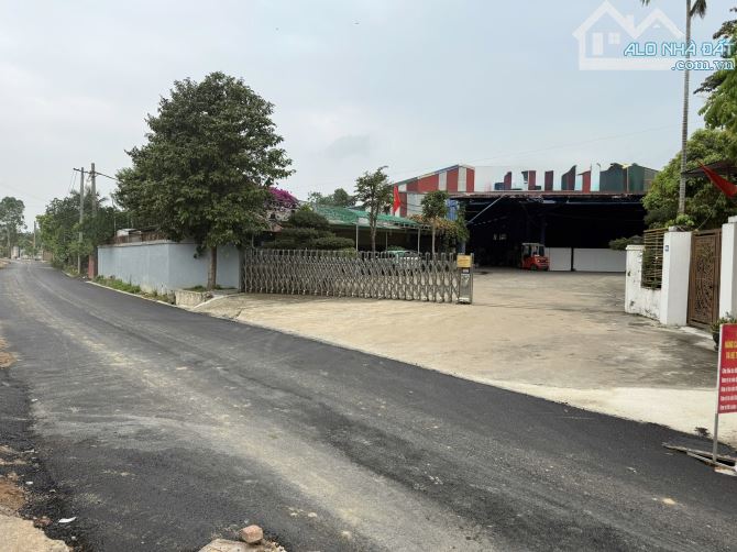 CHỦ CẦN BÁN GẤP NHÀ XƯỞNG Ở XÃ TÂN MINH - SÓC SƠN. GẦN 6.000m2 - GIÁ 120 TỶ. - 1