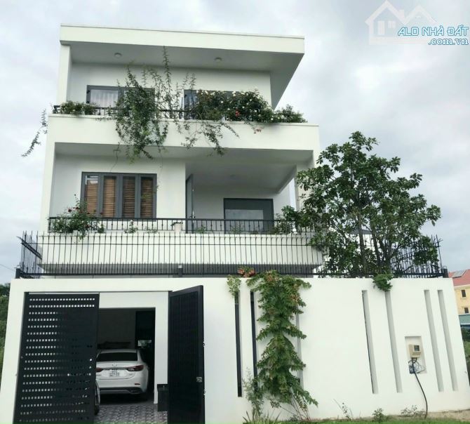 Bán nhà biệt thự Quận 2 đường Nguyễn Duy Trinh KDC 10 mẫu gần chợ Tân Lập (165m2) 24 tỷ - 12