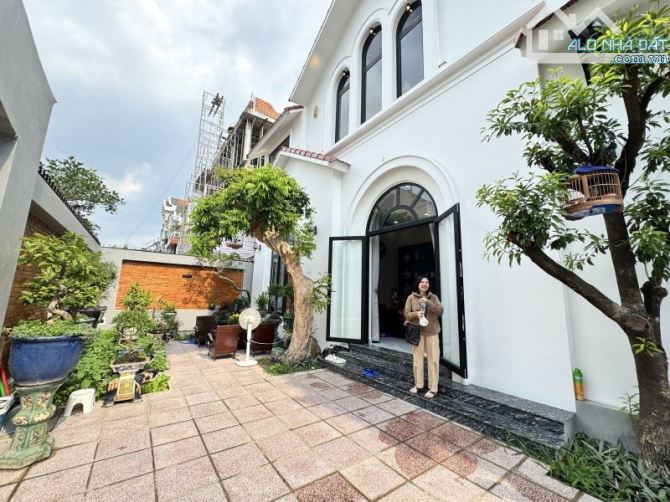 Bán gấp biệt thự sân vườn ngay BVĐK Thủ Đức. Không gian trải nghiệm đỉnh của đỉnh. - 12