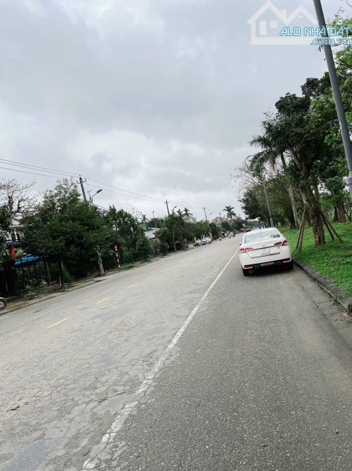 ⚜️⚜️⚜️Bán mặt tiền Nguyễn Phúc Nguyên view Sông Hương thơ mộng siêu đẹp - 2