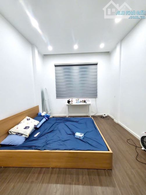 Nhà Minh Khai 4 tầng 3 ngủ-HÀNG XÓM TIMES CITY -NGÕ THÔNG 2 PHỐ - Ô TÔ SÁT NHÀ - 2