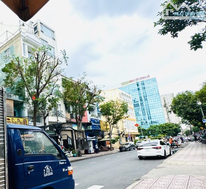 🏤SIÊU PHẨM LÊ QUỐC HƯNG GIÁP Q1  VÀI BƯỚC CHÂN RA MT BẾN VÂN ĐỒN CHỈ CÒN DUY NHỨT 1 SẢN P - 2