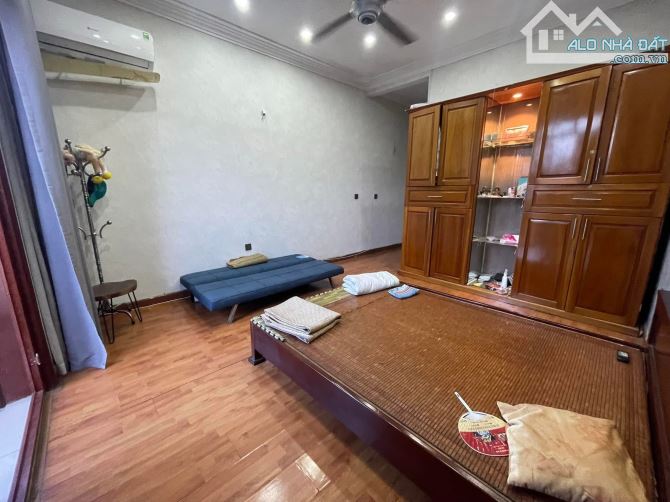 BÁN NHÀ GIẢI PHÓNG . MẶT BỜ SÔNG SÉT . KINH DOANH. VỊ TRÍ ĐẢNG CẤP - 2