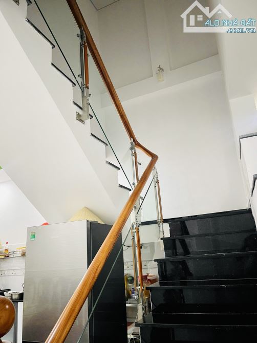🏡(Q.BÌNH TÂN) BÁN NHÀ 2 TẦNG - KHU MIẾU GÒ XOÀI - DT 62M2 - CÒN MỚI - HẺM 4M THÔNG 5,3TỶ - 2