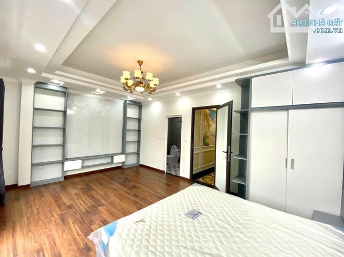 Hàng tuyển Võ Thị Sáu DT 66m2 MT 6m Ngõ Oto tránh - 6 Tầng View thoáng Giá 16 tỷ có đàm - 2