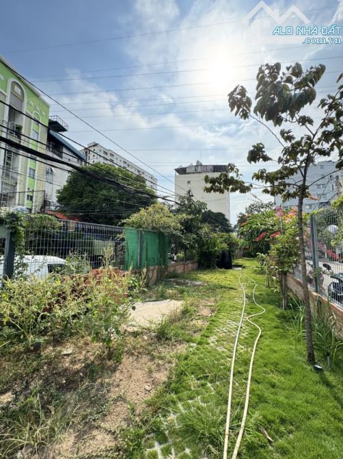 Bán gấp biệt thự sân vườn ngay BVĐK Thủ Đức. Không gian trải nghiệm đỉnh của đỉnh. - 2
