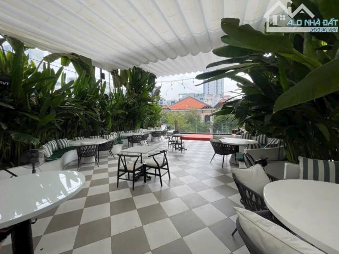 CHO THUÊ BIỆT THỰ BÀ HUYỆN THANH QUAN - MẶT TIỀN 10,5M X 25M - TRUNG TÂM QUẬN 3 - 2