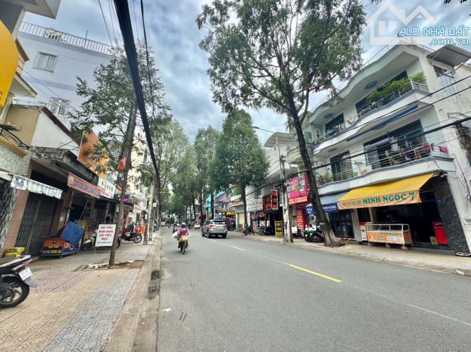 Bán Nhà P. Quang Vinh Góc 2 Mặt Tiền đường Phan Đình Phùng gần Công Viên Biên Hùng - 2