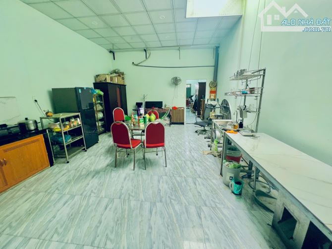 Nhà bán còn mới cứng P.Bửu Long đường N1 nhà 3 tấm giá 5,75 tỷ 6PN phòng master sổ riêng - 2