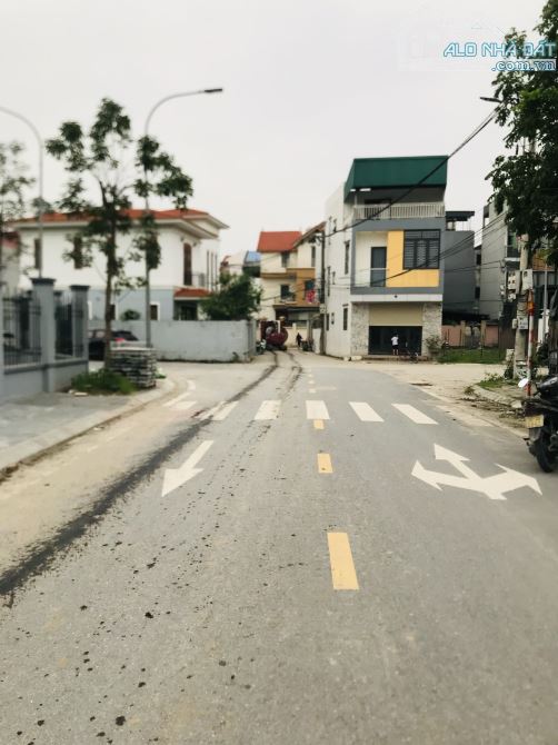 NHỎ XINH DỤC TÚ ĐÔNG ANH, 40M2 NGÕ THÔNG Ô TÔ, SÁT ĐƯỜNG GOM TỨ LIÊN - 2