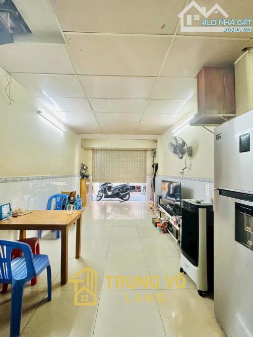 🏡 Bán nhà HXH Nguyễn Lâm P.6 Q.10, 72m², 9.x tỷ! - 2