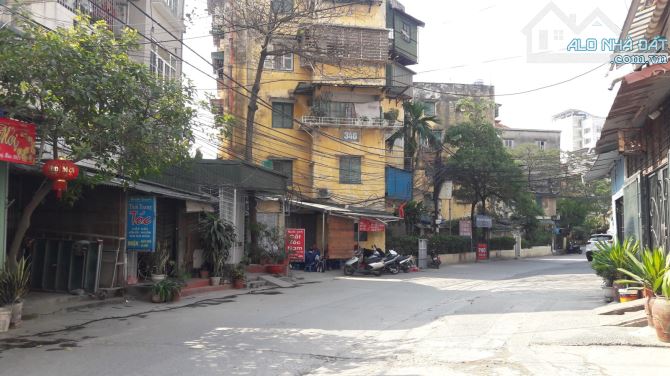MẶT PHỐ PHAN ĐÌNH GIÓT – KINH DOANH CỰC ĐỈNH – NHÀ ĐẸP – THIẾT KẾ THÔNG SÀN – GIÁ 7.2 TỶ - 2