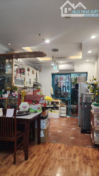 Bán căn 4 ngủ full nội thất, mặt đường Phạm Hùng, ban công mát mẻ, giá nhỉnh 60tr/m2 - 3