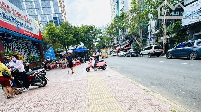 🏤SIÊU PHẨM LÊ QUỐC HƯNG GIÁP Q1  VÀI BƯỚC CHÂN RA MT BẾN VÂN ĐỒN CHỈ CÒN DUY NHỨT 1 SẢN P - 3