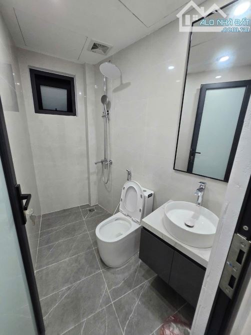 NHÀ ĐẸP MẶT NGÕ MỸ ĐÌNH-50M-MT4,5M-CÔNG NĂNG 4 NGỦ -GẦN Ô TÔ -NGÕ RỘNG BỀ THẾ CHỈ 8,3TY - 3