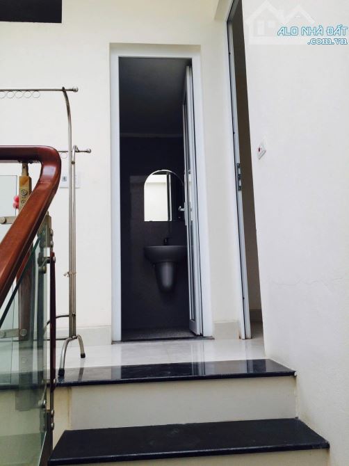 BÁN NHÀ MẶT NGÕ 12,8 TỶ 40m 4 TẦNG MT 5,1m Ô TÔ ĐỖ KINH DOANH PHẠM VĂN ĐỒNG BẮC TỪ LIÊM - 3