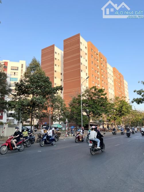 Bán nhà 164m2. 2 tầng.8.2mX20m đường 26 tháng 3. BHH. Bình Tân - 3