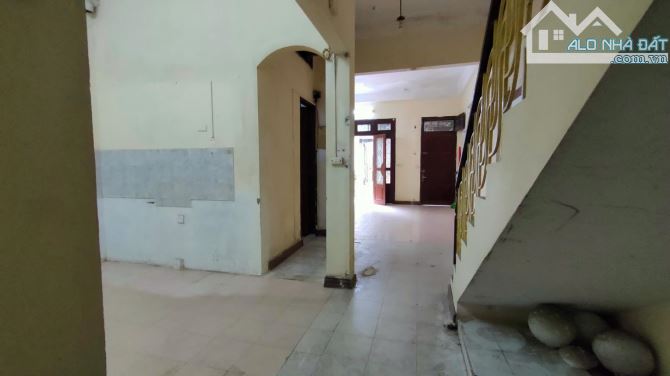 NGUYÊN HỒNG -  VỊ TRÍ SIÊU ĐẸP - Ô TÔ TRÁNH - KINH DOANH BẤT CHẤP - 3