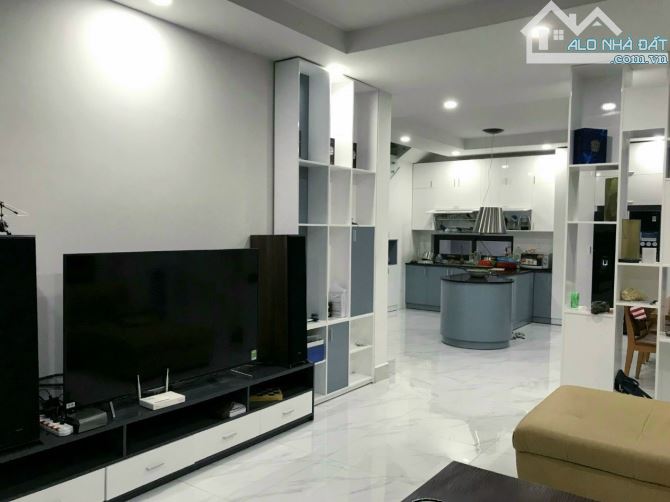 Bán nhà biệt thự Quận 2 đường Nguyễn Duy Trinh KDC 10 mẫu gần chợ Tân Lập (165m2) 24 tỷ - 3