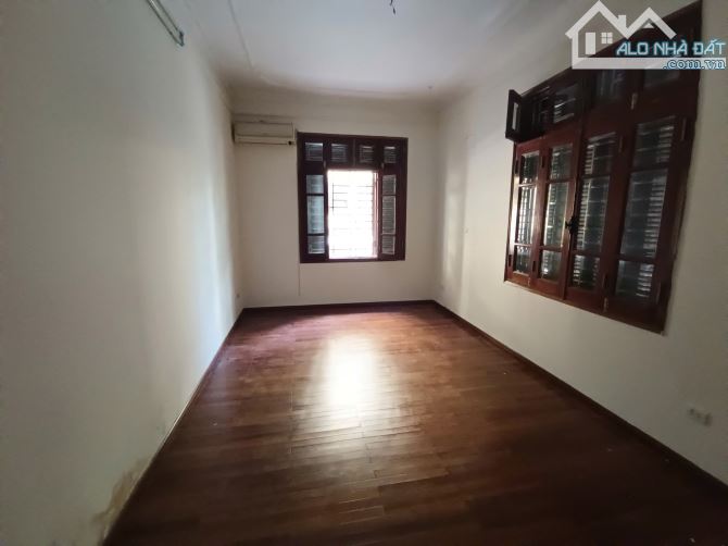 Cho thuê nhà liền kề KDT Vĩnh Hoàng - Đền Lừ - Tam Trinh 120m2x4T mới đẹp, giá 25tr/th - 3