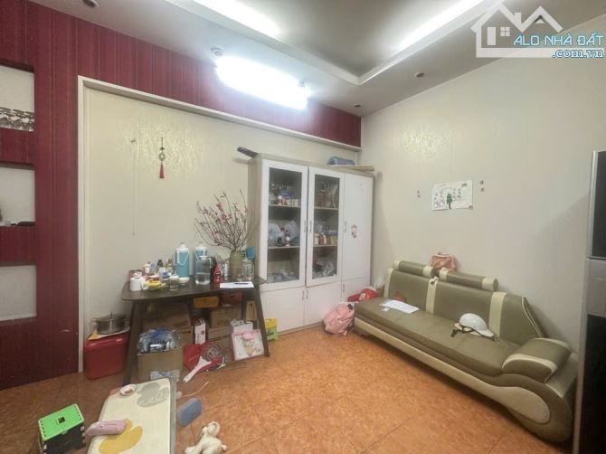 Bán Nhà Phố Hoa Lâm Việt Hưng Long Biên, 45m2, cách 1 nhà ra ô tô thông, giá 5 tỷ 800 trệu - 3
