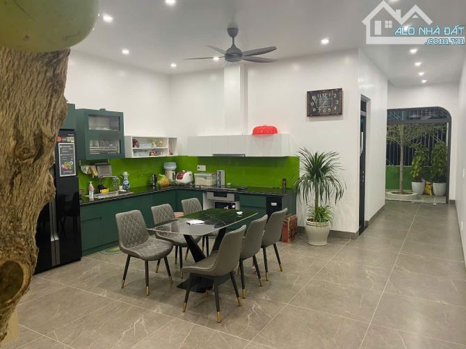 Bán nhà biệt thự trung tâm Kiến Thụy, Diện tích 150m2 - 3