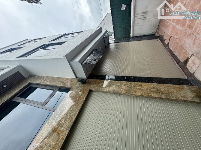 BÁN NHÀ PHÂN LÔ NGỌC THỤY – 65M² – 3.5 TẦNG – 3 MẶT THOÁNG – GIÁ 12 TỶ (TL) - 3