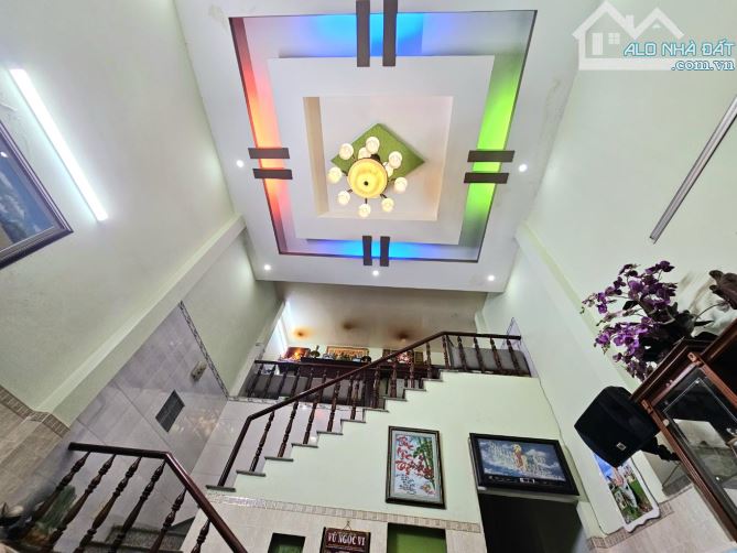 🏡 CBGẤP NHÀ 1/ HẺM XE HƠI 2 TẦNG 97M CHỈ 5.X TỶ NGUYỄN XIỂN CẠNH VINHOMES Q9 - 3