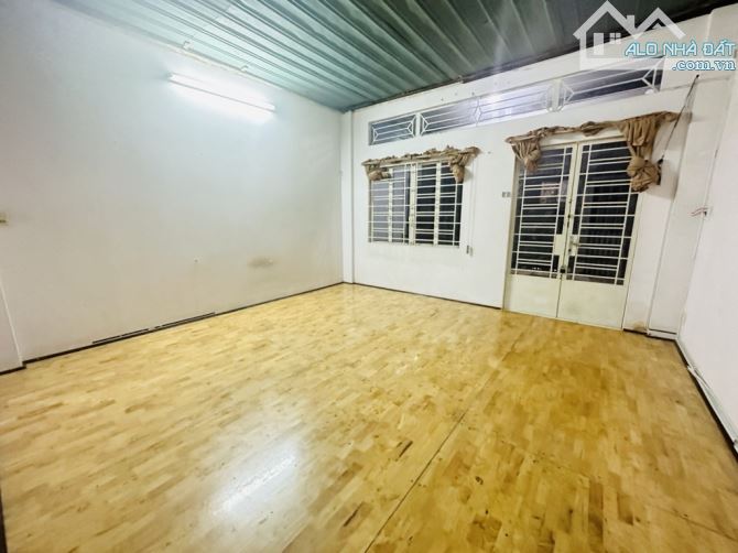 Bán nhà hẻm 3m, 2 tầng, 61m², gần chợ và trường học – Giá chỉ nhỉnh 6 tỷ - 3