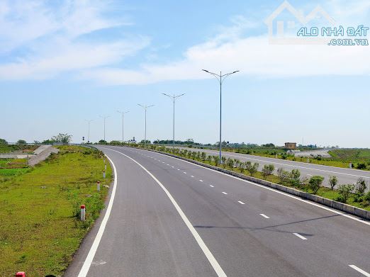 Cty cần bán 4500m đất sxkd CCN Yên Lệnh Duy Tiên Hà Nam, chỉ 10,7 tỷ - 5