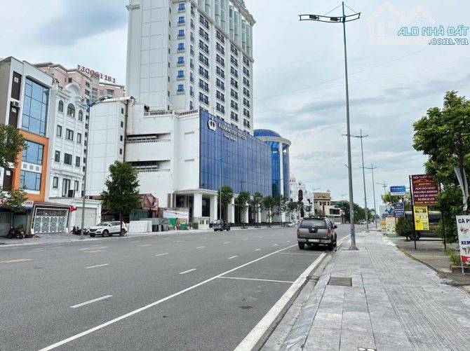📍 Bán căn chân đế chung cư 87,84m Hồng Hà - Cột 8 , bám mặt đường đôi Điện Biên Phủ - 4