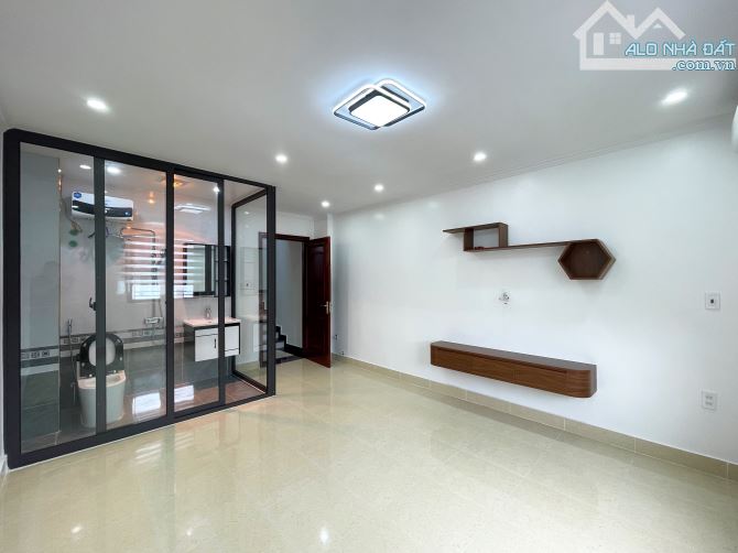 Nhà 4 tầng dân xây tuyến 2 Lê Hồng Phong - 60m2 - Tây Tứ Trạch - 4