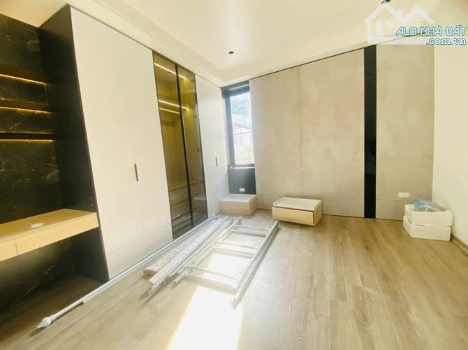 BÙI XƯƠNG TRẠCH - TRUNG TÂM - NHÀ MỚI Ở LUÔN - CĂN GÓC - FULL NỘI THẤT - MẶT TIỀN RỘNG