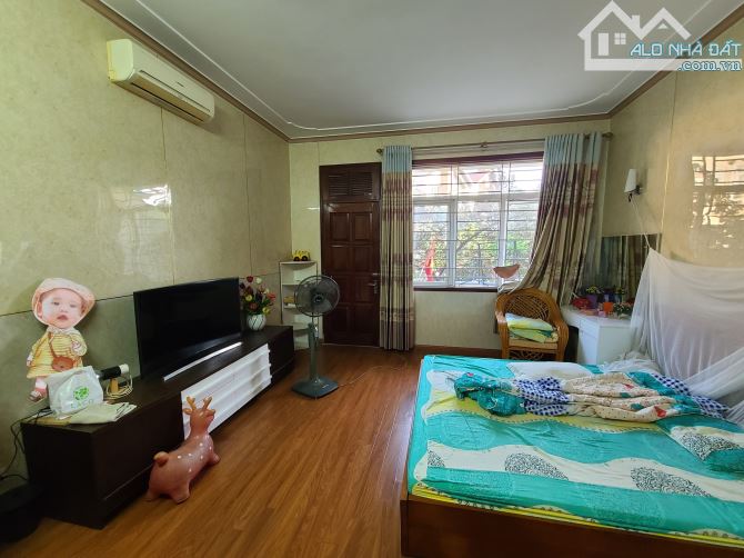 1 CĂN LIỀN KỀ DUY NHẤT LÀNG VIỆT KIỀU CHÂU ÂU NGUYỄN VĂN LỘC - VIEW VƯỜN HOA - Ô TÔ - KD - 4