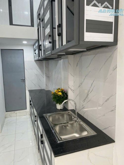 🧱 NHÀ BTCT 3 TẦNG SÂN THƯỢNG GIỮA LÒNG QUẬN 10 – CHỈ 6.5 TỶ – CÁCH MẶT TIỀN CHỈ 80M - 4