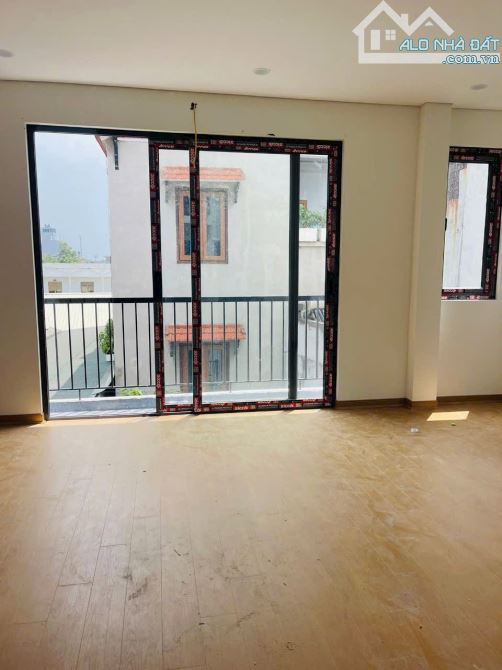 BÁN  NHÀ PHỐ VŨ XUÂN THIỀU LONG BIÊN NHỈNH 5 TỶ 43m 5 TẦNG, 1 TUM FULL NT, Ô TÔ KD SÁT PHỐ - 4