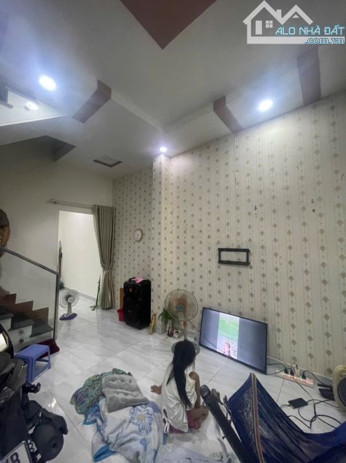Nhà 2 tầng hẻm đường Kha Vạn Cân, Trường Thọ, Thủ Đức. Hẻm xe hơi. 5,4tỷ / 67m2 - 4