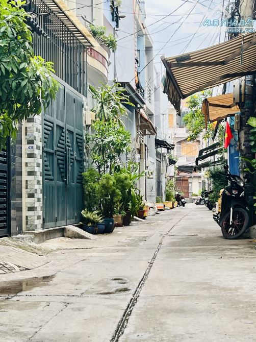 🏡(Q.BÌNH TÂN) BÁN NHÀ 2 TẦNG - KHU MIẾU GÒ XOÀI - DT 62M2 - CÒN MỚI - HẺM 4M THÔNG 5,3TỶ - 5