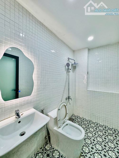 Nhà Đẹp Hiện Đại! Hẻm xe hơi 125/12 Lê Văn Duyệt - Phan Xích Long - DTSD :90m2 - Giá TỐt ! - 5