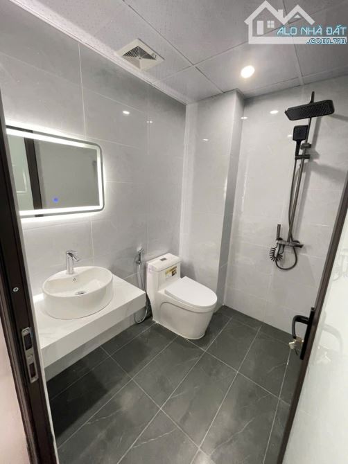 Bán nhà TÂY MÔ ,ô tô đỗ cổng,view Vinhomes Smart City,dt31m,5 tầng,hơn 5 tỷ - 5