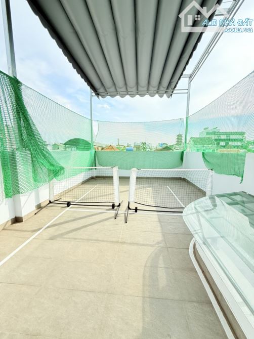 3 THÁNG 2 QUẬN 10 - HẺM XE HƠI - TẶNG NỘI THẤT -DT: 4.2*13M- 5 TẦNG - 16 TỶ - 5