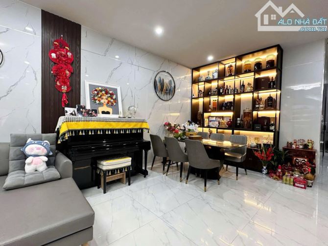 BIỆT THỰ 2 TẦNG DT 148M2 - GẦN MINH MẠNG - GIÁ 7.X TỶ - 5