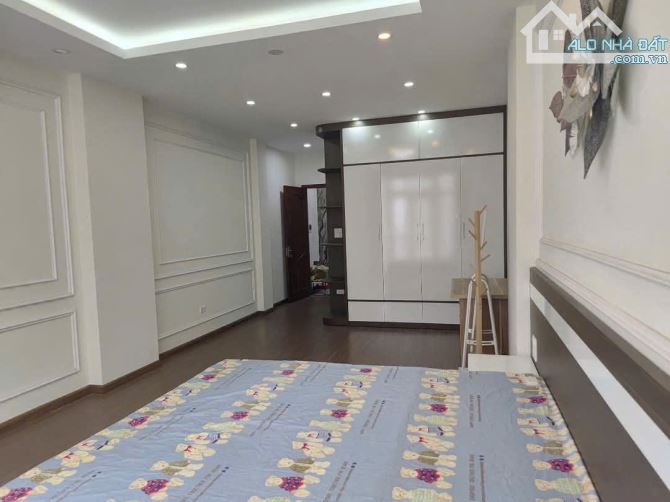BÁN NHÀ LK DV CÂY QUÝT-HÀ ĐÔNG,P.LÔ VỈA HÈ Ô TÔ TRÁNH,7T T.MÁY T.SÀN KD,DT 5OM,GIÁ 17,7 TỶ - 5