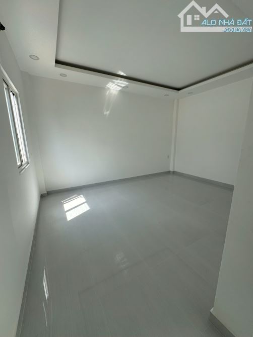 Villa mini diện tích 6x40. Đường 3 Làng. Cách chợ Bình Chánh 1km. QL1A vào 300m - 6