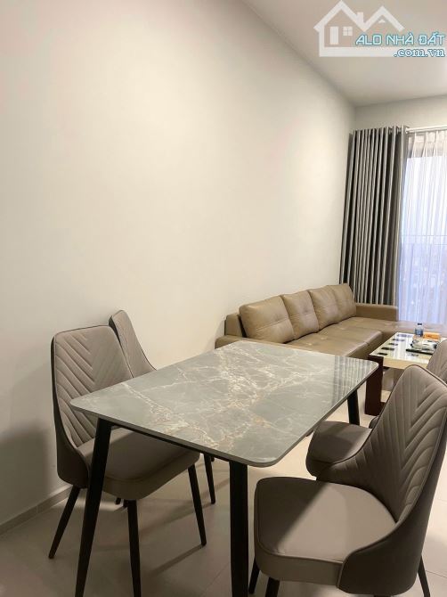 chung cư Saigon Airport, Tân Bình: 95m2,2p ngủ,nội thất, 18tr/th - 6