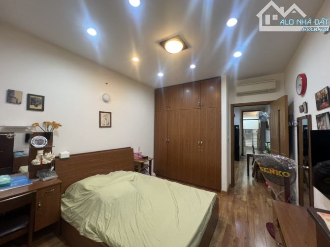 Bán nhà khu vip Sư Vạn Hạnh, 6 tầng lung linh, xe hơi vivu - 6