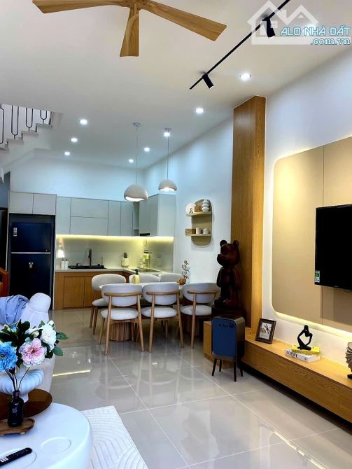 Nhà Hẻm Ô tô Đường Nguyễn Đức Trung, Dt 205m2, Nhà 2 Tầng, Giá 9,1 Tỷ - 6