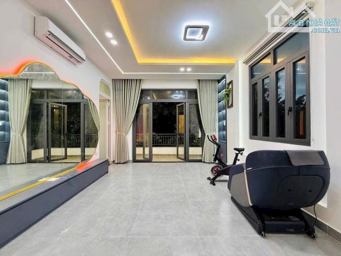Nhỉnh 21 tỷ sở hữu Biệt Thự phố Sang Trọng có 260m2 Sân vườn Hồ Bơi Thang Máy xịn. - 7