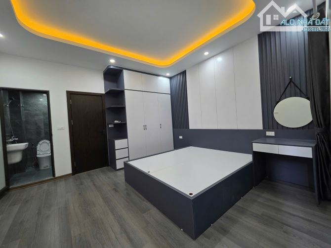bán nhà trần phú hà đông 35m2, MT 4.5m, 5T, ngõ 4M thông, ô tô đỗ cửa, 7.9 tỷ - 7